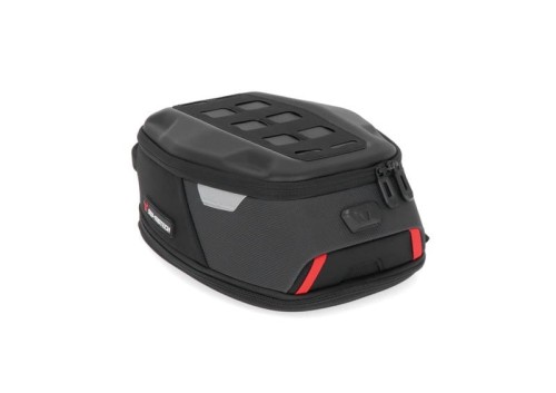 Przejdź do produktu TANKBAG SW-MOTECH PRO DAYPACK MOCOWANIE NA MAGNES BLACK/GREY 6-9L