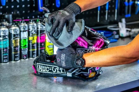 219 - Preparat do czyszczenia wizjerów i gogli - 250ml - Helmet Visor & Goggle Cleaner