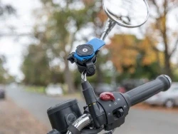 pol_pm_Podstawa-montowana-na-lusterku-Quad-Lock-R-V2-23039_8.webp
